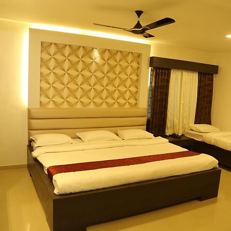 הופסט Hotel Shivananda מראה חיצוני תמונה