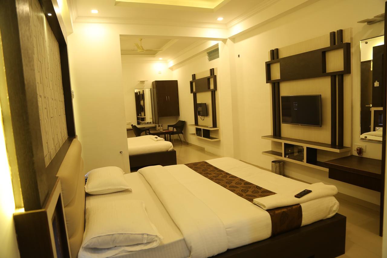 הופסט Hotel Shivananda מראה חיצוני תמונה