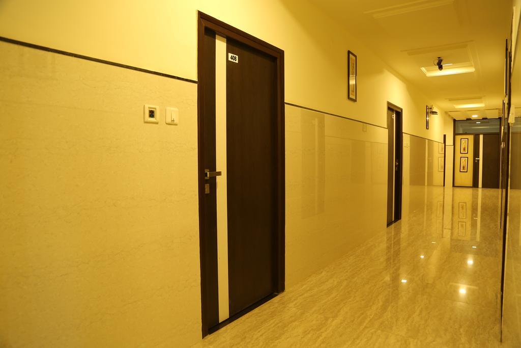 הופסט Hotel Shivananda מראה חיצוני תמונה